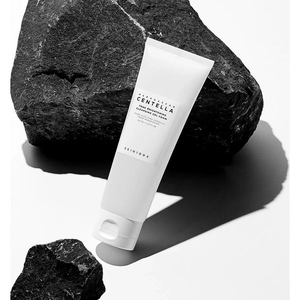 Skin1004 Madagascar Centella Tone Brightening Cleansing Gel Foam
